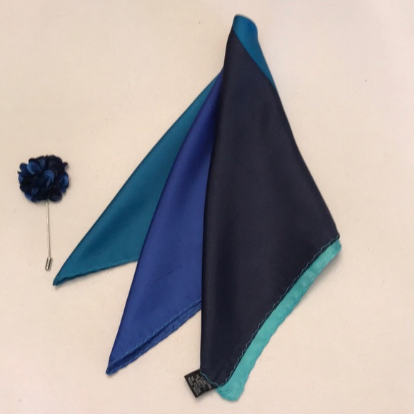 Pocket silk with flower pin - Picture 1 of 4